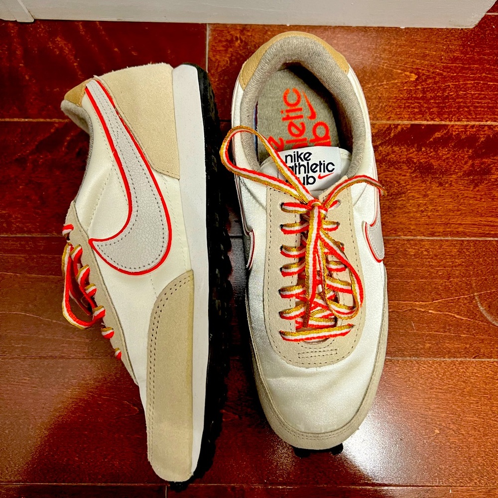 Nike Women’s Daybreak sneaker